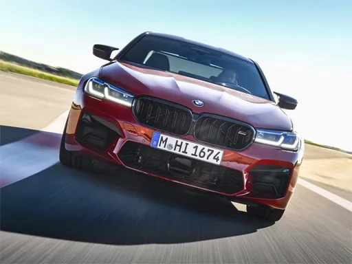 BMW M5 Competition Puzzle igra online - igraj besplatno