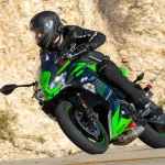 Kawasaki Ninja 650 Puzzle igra online - igraj besplatno