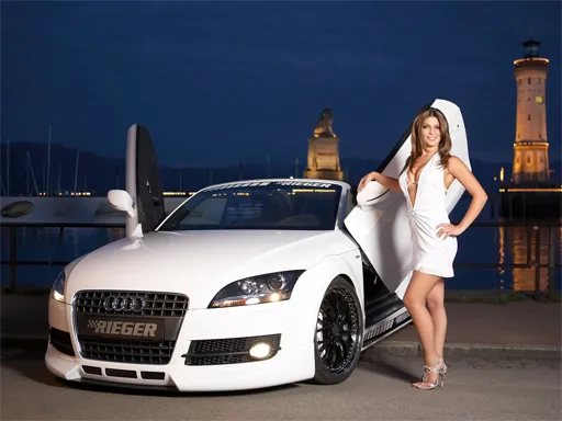 Miss Tuning – Show Girls Puzzle igra online - igraj besplatno